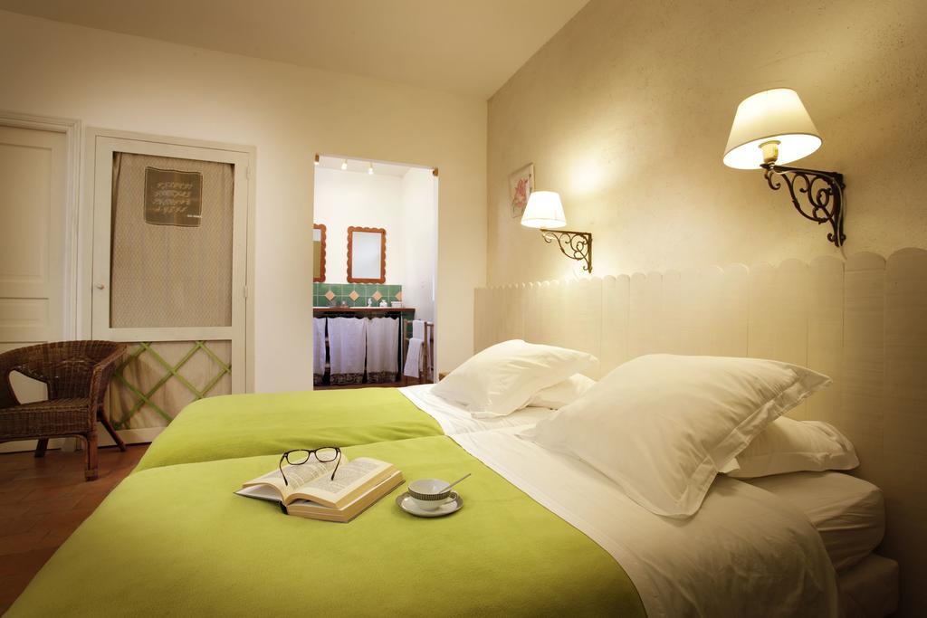 Chambres D'Hotes Logis De L'Astree Saint-Bris-des-Bois Bagian luar foto